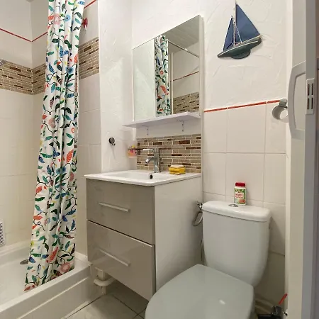Le Montjuger - Studio Cosy Proche Des Thermes De Apartment Royat
